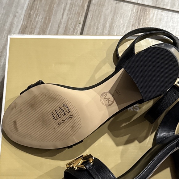 Michael Kors Reed Block Heel Black Sandal - Picture 6 of 9